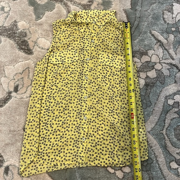 Cabi Tank - Picture 6 of 8